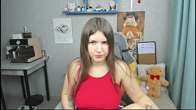 LineraPitts online show from June 28, 2026, 3:29 pm