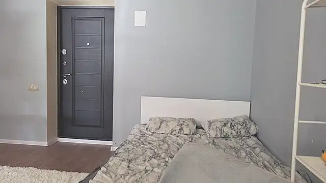 Snapshot of mollymila chatting on March 10, 2026, 8:29 am mollymila online show from March 10, 2026, 8:29 am