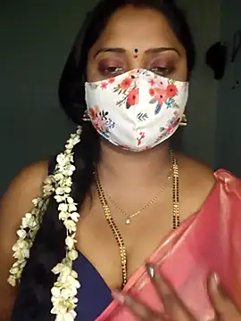 Snapshot of vani-09 chatting on March 18, 2025, 8:28 am vani-09 online show from March 18, 2025, 8:28 am