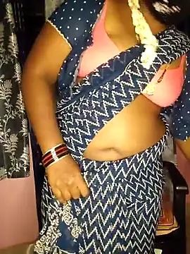 Snapshot of vani-09 chatting on February 24, 2025, 8:03 pm vani-09 online show from February 24, 2025, 8:03 pm