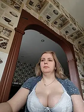 Snapshot of Lady_nice_cat chatting on May 14, 2026, 2:08 am Lady nice cat online show from May 14, 2026, 2:08 am