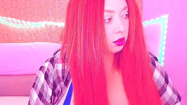 Snapshot of SecrettBela chatting on November 2, 2025, 12:21 pm SecrettBela online show from November 2, 2025, 12:21 pm