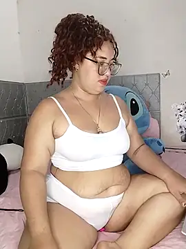 Snapshot of Day_Uzumaki chatting on October 23, 2025, 5:39 am Day Uzumaki online show from October 23, 2025, 5:39 am