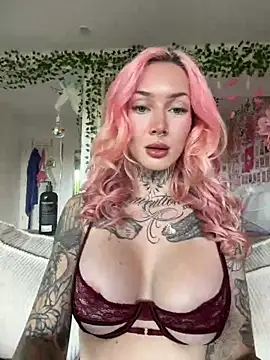 Snapshot of Stella-Kink chatting on May 14, 2026, 9:17 am Stella-Kink online show from May 14, 2026, 9:17 am