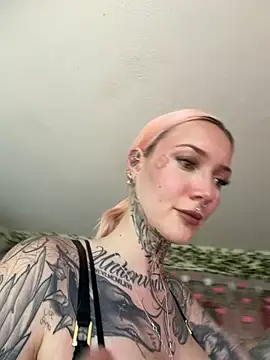 Snapshot of Stella-Kink chatting on May 22, 2026, 12:14 pm Stella-Kink online show from May 22, 2026, 12:14 pm