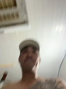 muleke6 online show from February 8, 2026, 3:04 am