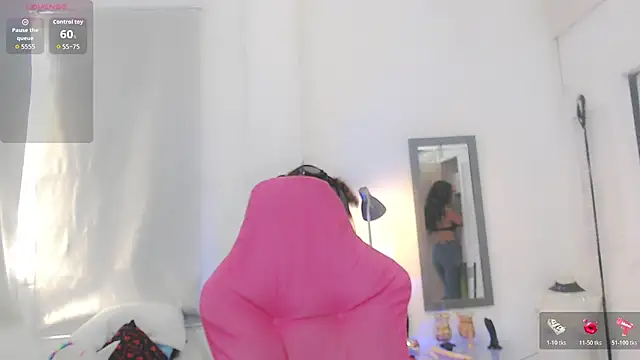 sasha mom69  online show from July 25, 2026, 3:29 pm