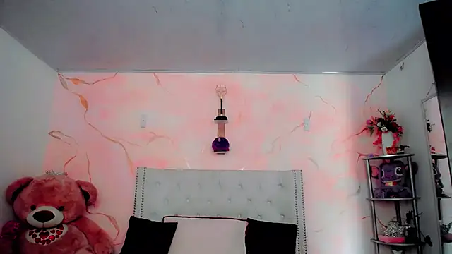 maria camilacms online show from July 31, 2026, 6:05 pm
