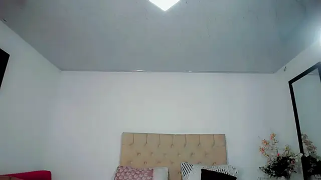 Snapshot of maria_camilacms chatting on November 10, 2025, 12:48 am maria camilacms online show from November 10, 2025, 12:48 am