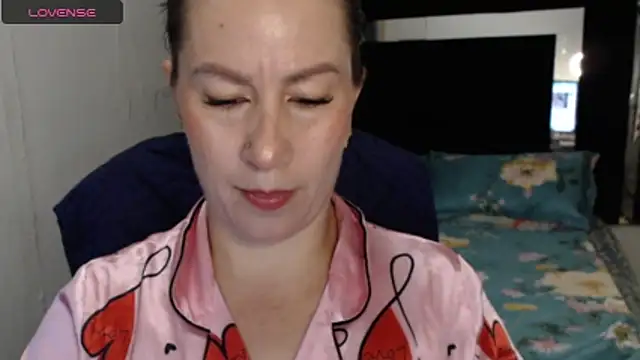 CATRINA-83 online show from May 12, 2026, 12:11 pm