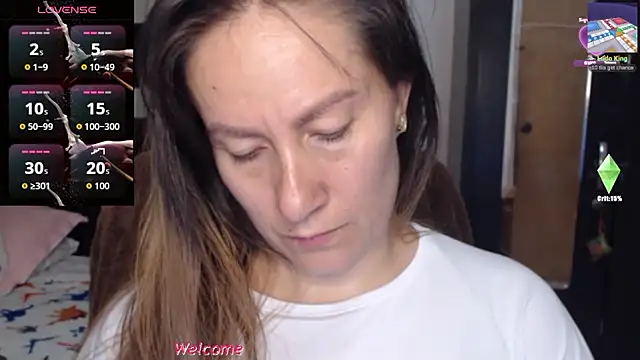 Snapshot of CATRINA-83 chatting on March 10, 2026, 11:25 am CATRINA-83 online show from March 10, 2026, 11:25 am