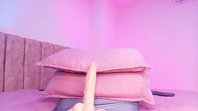 arl chloee online show from February 20, 2026, 6:26 am