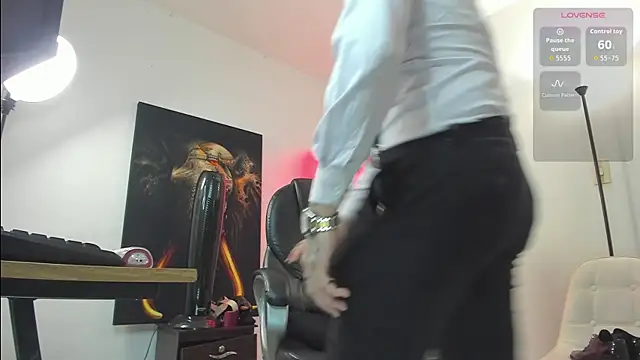 Snapshot of Nicolas_Fellener chatting on November 16, 2025, 4:06 am Nicolas Fellener online show from November 16, 2025, 4:06 am