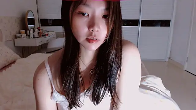 Snapshot of -Lucky_Girl chatting on May 10, 2026, 2:30 pm -Lucky Girl online show from May 10, 2026, 2:30 pm