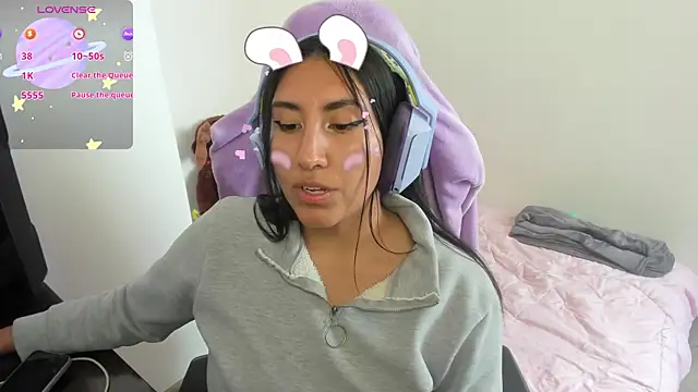 Snapshot of nerdgirl_314 chatting on January 19, 2025, 5:39 pm nerdgirl 314 online show from January 19, 2025, 5:39 pm