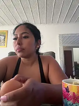 Snapshot of emmyjhonson07 chatting on July 28, 2026, 12:12 pm emmyjhonson07 online show from July 28, 2026, 12:12 pm