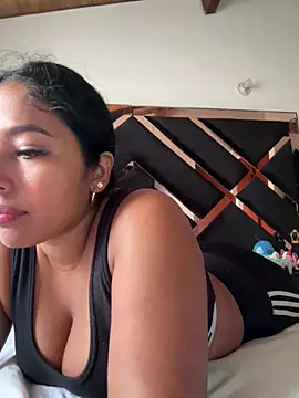 Snapshot of emmyjhonson07 chatting on July 3, 2026, 12:55 pm emmyjhonson07 online show from July 3, 2026, 12:55 pm
