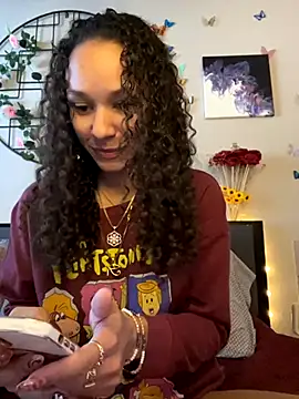  Neeka  online show from October 28, 2025, 3:11 pm