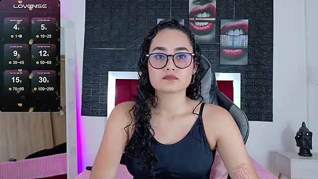 Snapshot of kathy1_sc chatting on November 18, 2025, 3:15 pm kathy1 sc online show from November 18, 2025, 3:15 pm