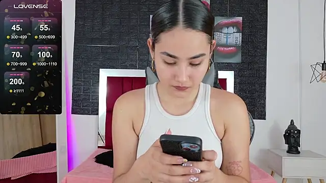 Snapshot of kathy1_sc chatting on November 13, 2025, 8:35 pm kathy1 sc online show from November 13, 2025, 8:35 pm