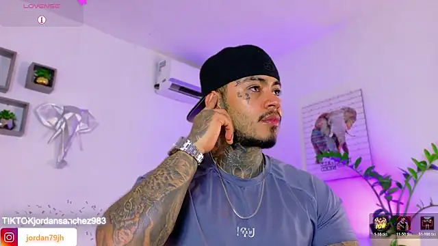 Snapshot of JordanSmiith_ chatting on March 20, 2026, 8:21 pm JordanSmiith online show from March 20, 2026, 8:21 pm