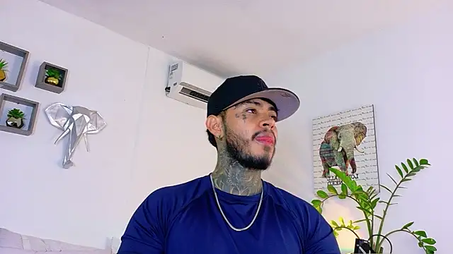 Snapshot of JordanSmiith_ chatting on February 25, 2026, 8:52 pm JordanSmiith online show from February 25, 2026, 8:52 pm