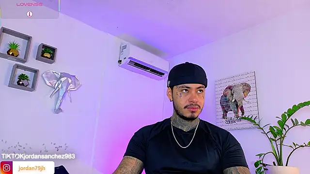 JordanSmiith  online show from June 20, 2026, 9:09 pm