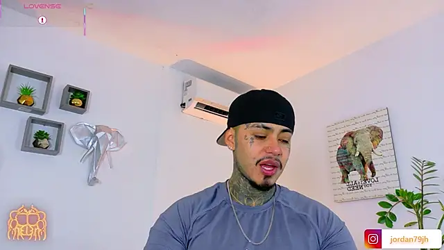 JordanSmiith  online show from July 25, 2026, 10:27 pm