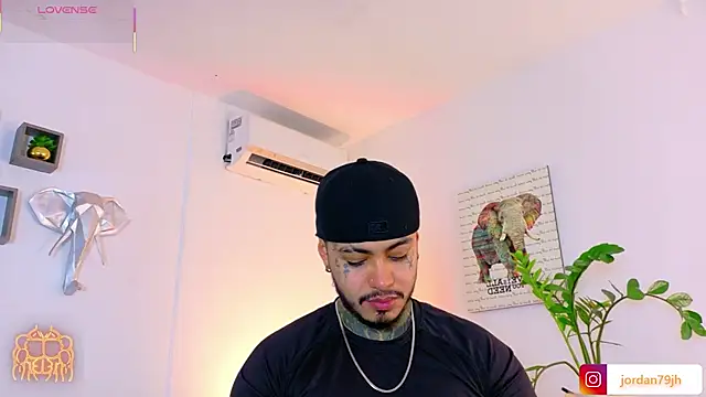 JordanSmiith  online show from July 10, 2026, 9:04 pm