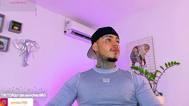 Snapshot of JordanSmiith_ chatting on May 22, 2026, 9:57 pm JordanSmiith online show from May 22, 2026, 9:57 pm