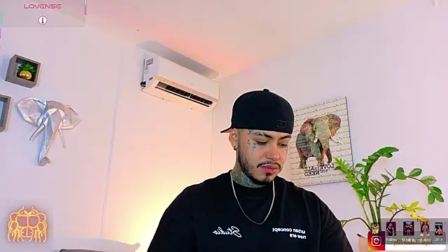 JordanSmiith  online show from July 4, 2026, 8:57 pm