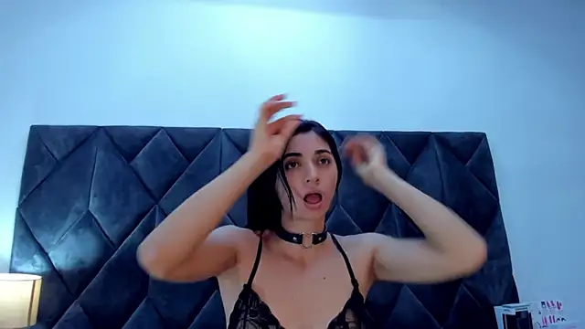 Snapshot of Linisprincehot69 chatting on December 25, 2024, 9:56 am Linisprincehot69 online show from December 25, 2024, 9:56 am