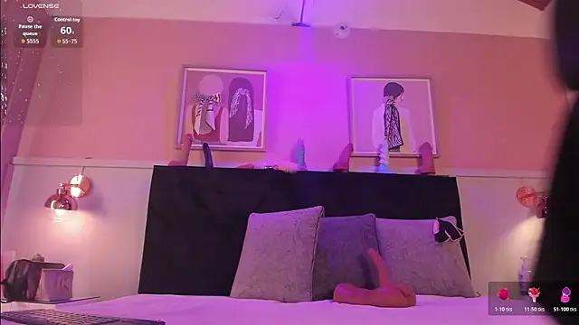 chloe watson  online show from February 22, 2026, 7:59 pm