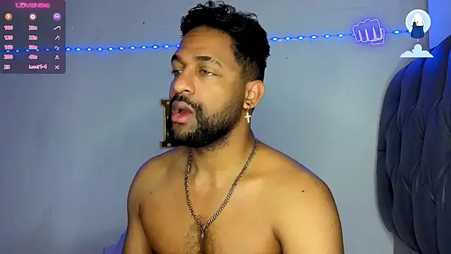 bbcblackhot34 online show from February 12, 2026, 6:40 pm