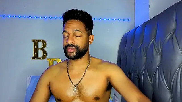bbcblackhot34 online show from April 29, 2026, 3:54 am