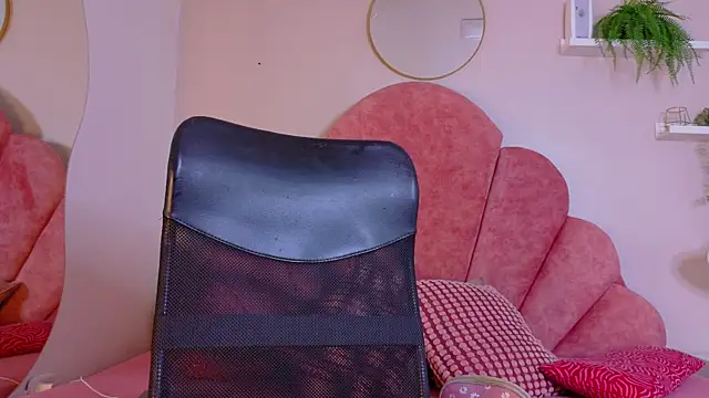 Snapshot of eva_daemon chatting on July 8, 2026, 11:11 am eva daemon online show from July 8, 2026, 11:11 am