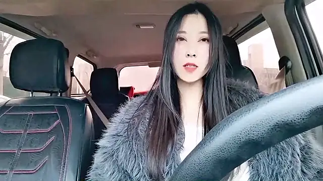 Snapshot of Fannywell chatting on January 14, 2026, 8:07 am Fannywell online show from January 14, 2026, 8:07 am