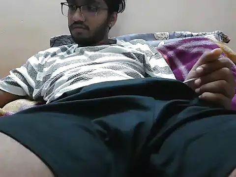 Snapshot of dineshcallboyhyderabad chatting on June 21, 2026, 2:01 pm dineshcallboyhyderabad online show from June 21, 2026, 2:01 pm