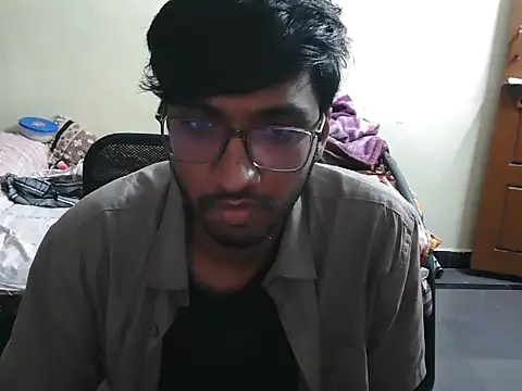 Snapshot of dineshcallboyhyderabad chatting on September 28, 2025, 7:32 pm dineshcallboyhyderabad online show from September 28, 2025, 7:32 pm