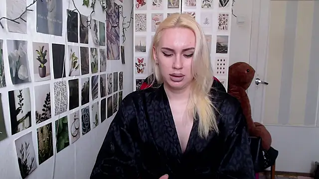 CapriScorpion online show from March 14, 2026, 10:43 am