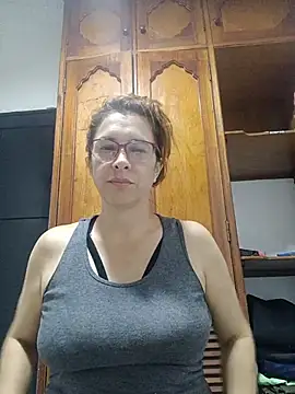 mademonsexy online show from May 9, 2026, 2:59 am
