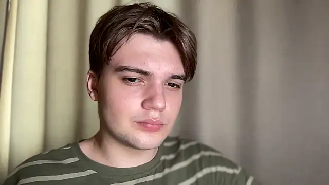 Snapshot of superfluboy_ chatting on March 1, 2025, 11:06 am superfluboy online show from March 1, 2025, 11:06 am