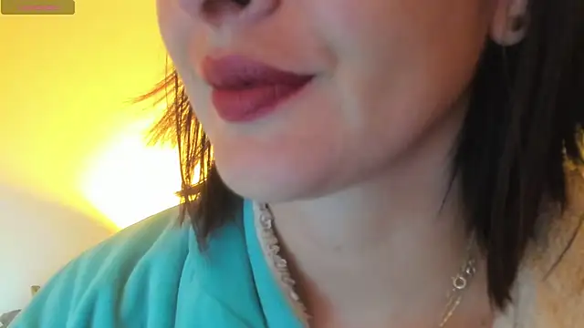 Snapshot of queen_fetish chatting on November 28, 2025, 1:22 pm queen fetish online show from November 28, 2025, 1:22 pm