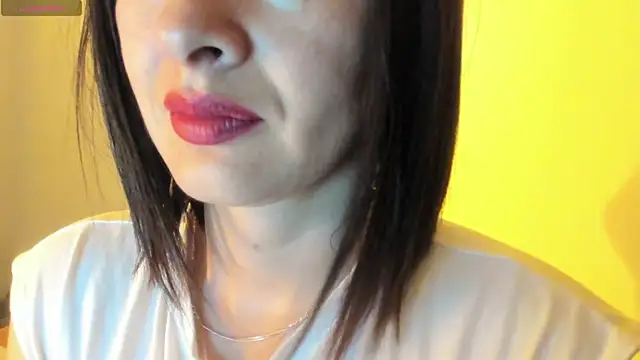 Snapshot of queen_fetish chatting on October 26, 2025, 10:26 am queen fetish online show from October 26, 2025, 10:26 am