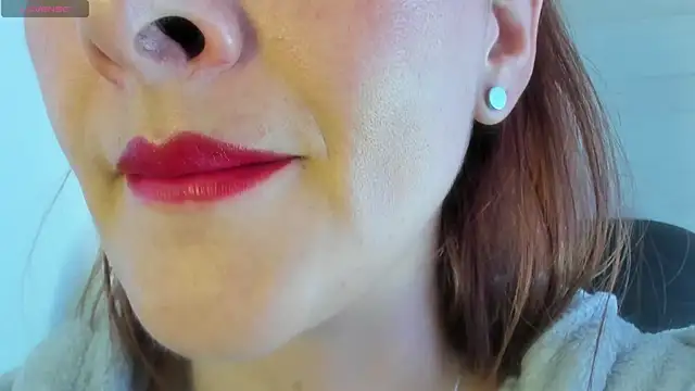 queen fetish online show from May 4, 2026, 3:59 pm