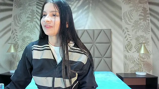 AnneDixie online show from July 5, 2026, 3:11 am