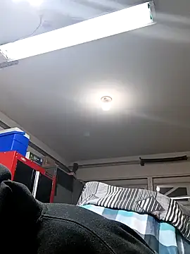 Snapshot of ironwood420 chatting on January 21, 2025, 1:43 pm ironwood420 online show from January 21, 2025, 1:43 pm