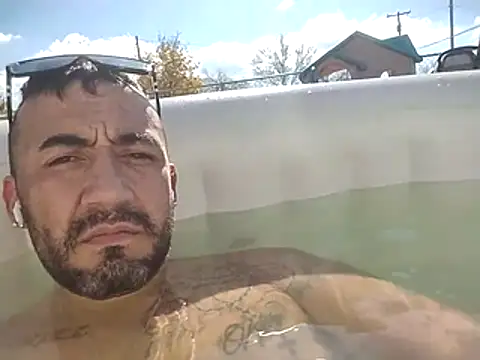 Snapshot of prettyboi6992 chatting on November 25, 2025, 6:41 pm prettyboi6992 online show from November 25, 2025, 6:41 pm