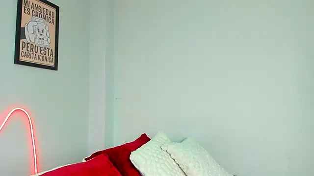 Miia002 online show from July 23, 2026, 1:58 am