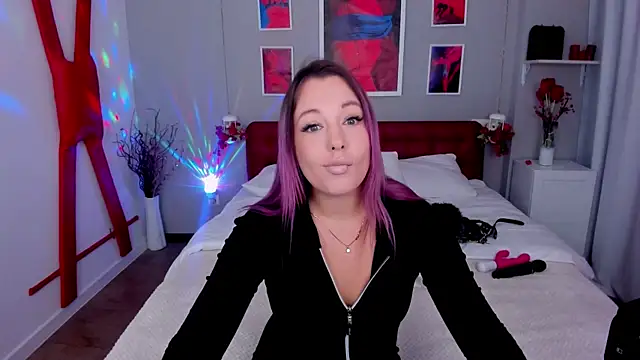 Snapshot of DanikaMorri chatting on October 18, 2025, 6:59 am DanikaMorri online show from October 18, 2025, 6:59 am